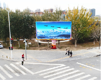 维西户外大屏广告投放要点。